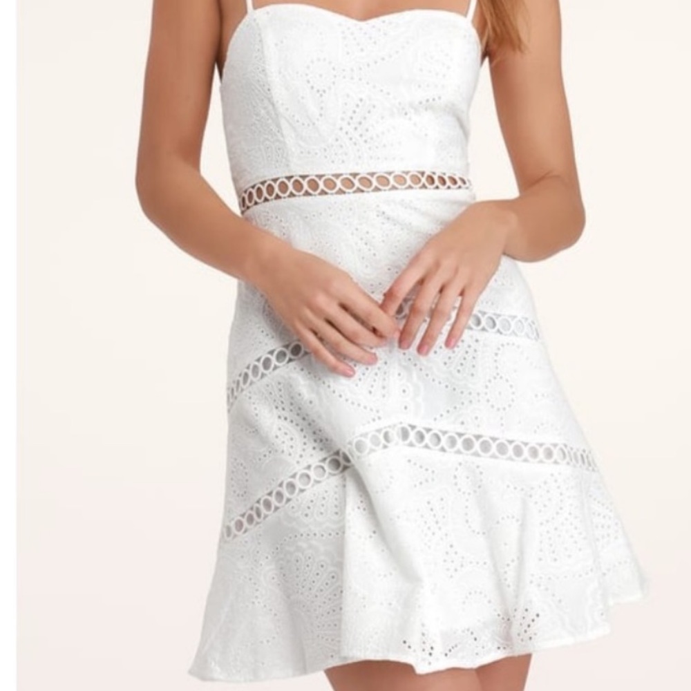 Lulus White Eyelet Lace Skater Dress (NWOT)